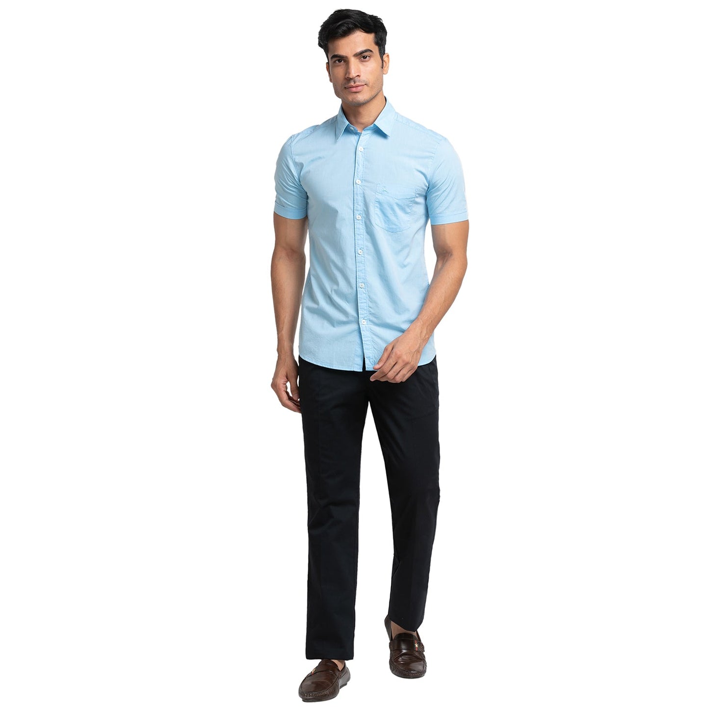 Men Blue Slim Fit Solid Cotton Half Sleeve Shirts