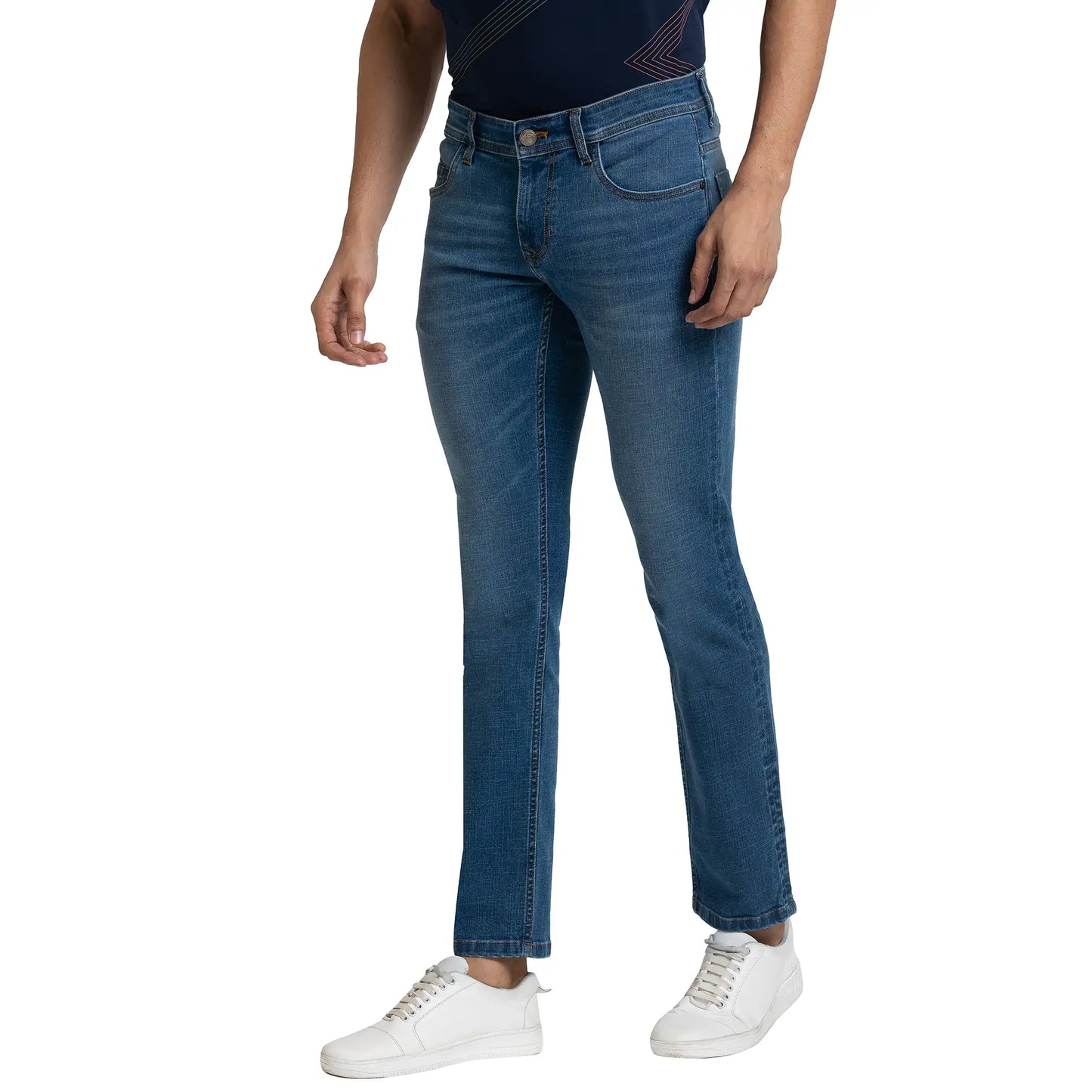 Men Blue Tapered Fit Yarn Dyed Cotton Blend Jeans