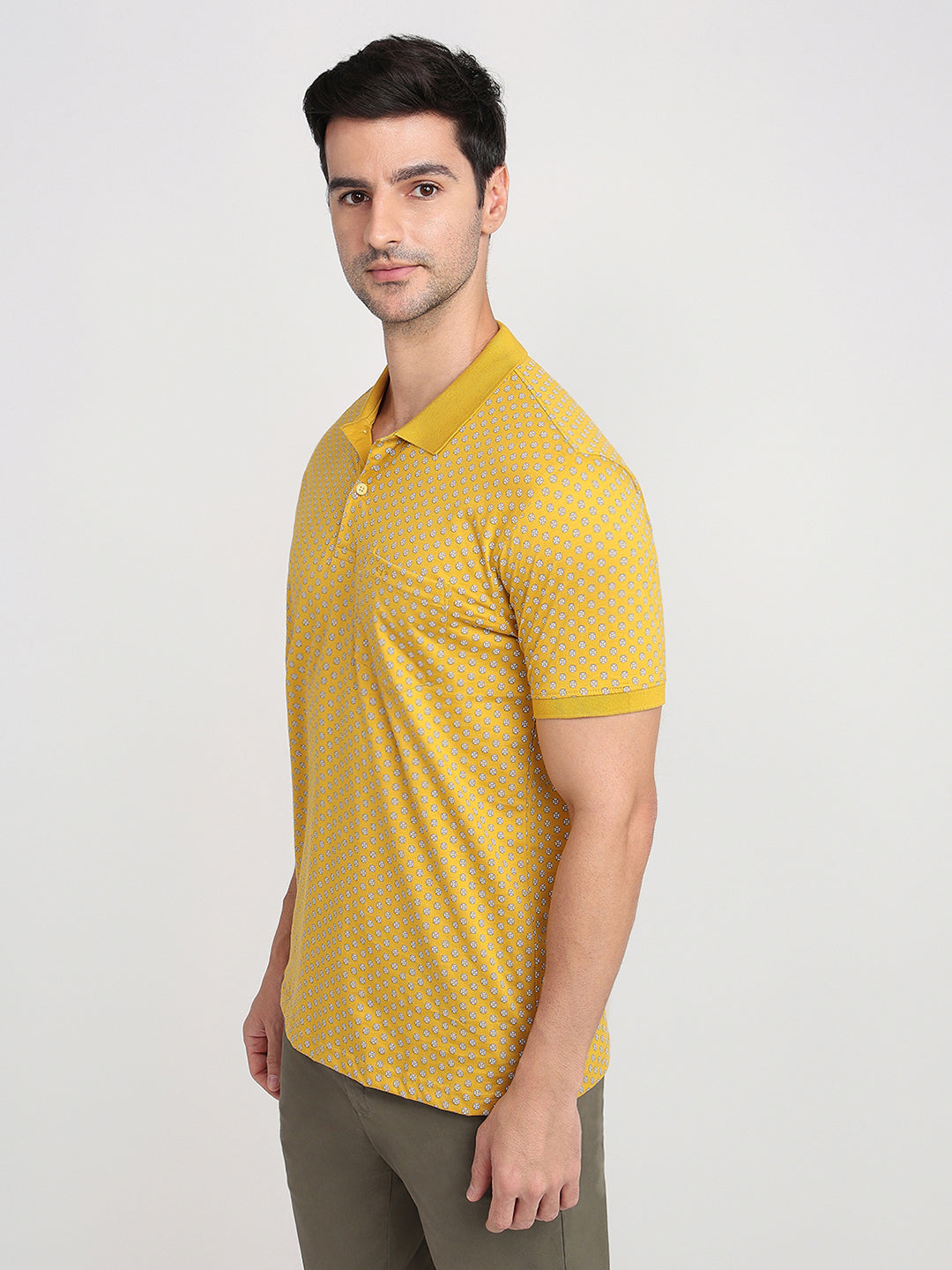 Colorplus Men Yellow Printed Regular Fit Cotton Half Sleeve T-Shirt