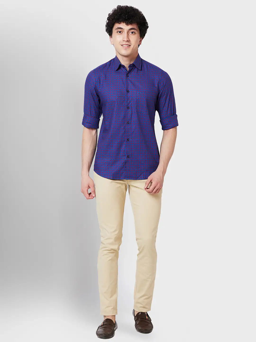 Colorplus Men Blue Checks Tailored Fit Cotton Casual Shirt