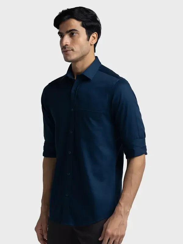 Colorplus Men Navy Tailored Fit Solid Piece Dyed Cotton Casual Shirt