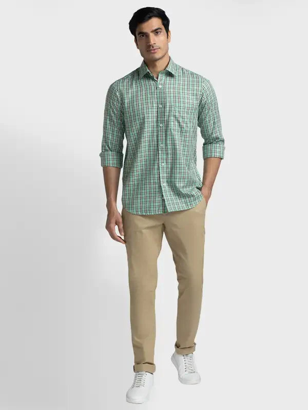 Men Green Tailored Fit Checks Cotton Blend Full Sleeve Shirts