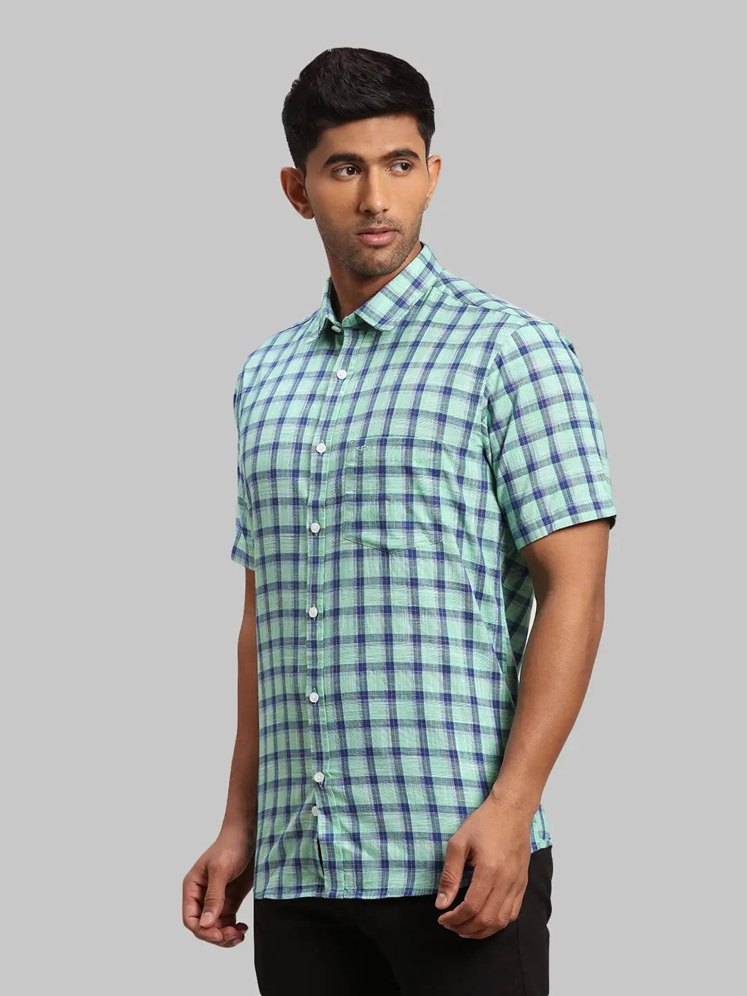 Men Green Tailored Fit Checks Cotton Half Sleeve Shirts