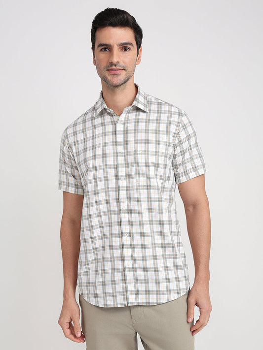 Colorplus Men White Checks Regular Fit Cotton Half Sleeve Casual Shirt
