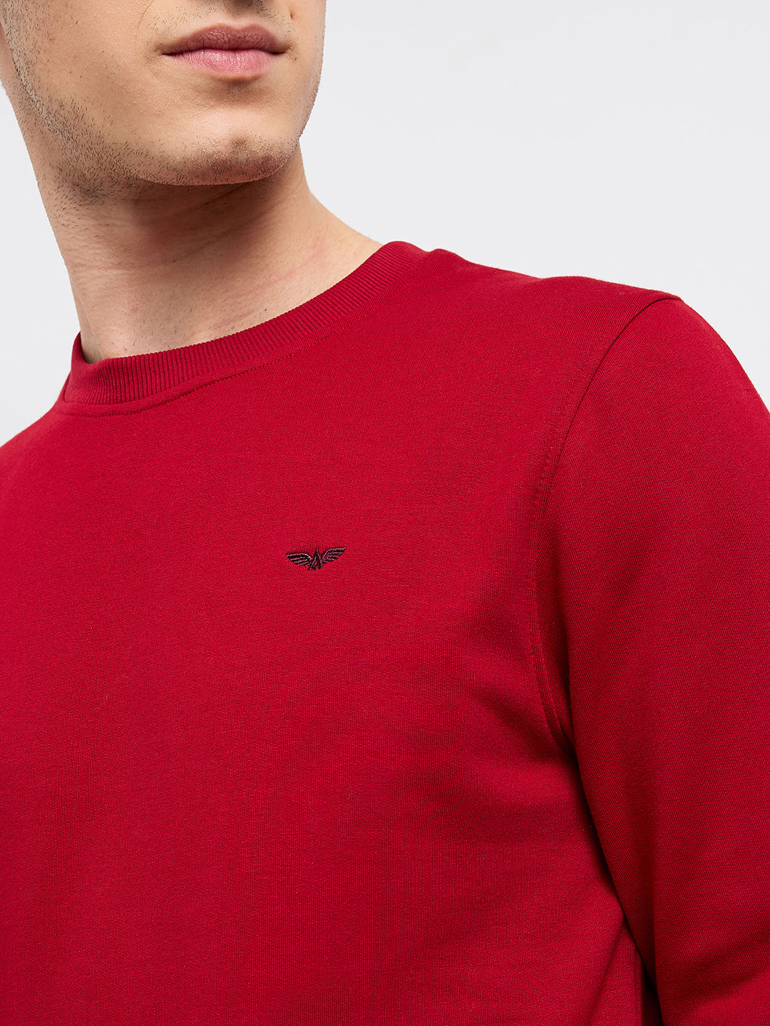 Park Avenue Men Red Solid Slim Fit Cotton Blend Round Neck Collar Sweatshirt