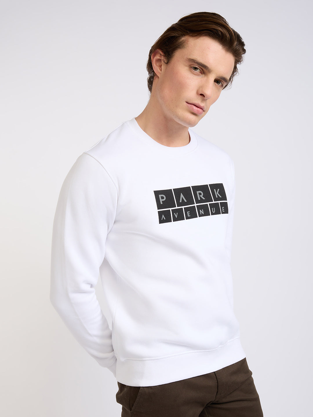Park Avenue Men White Printed Slim Fit Cotton Blend Round Neck Collar Sweatshirt