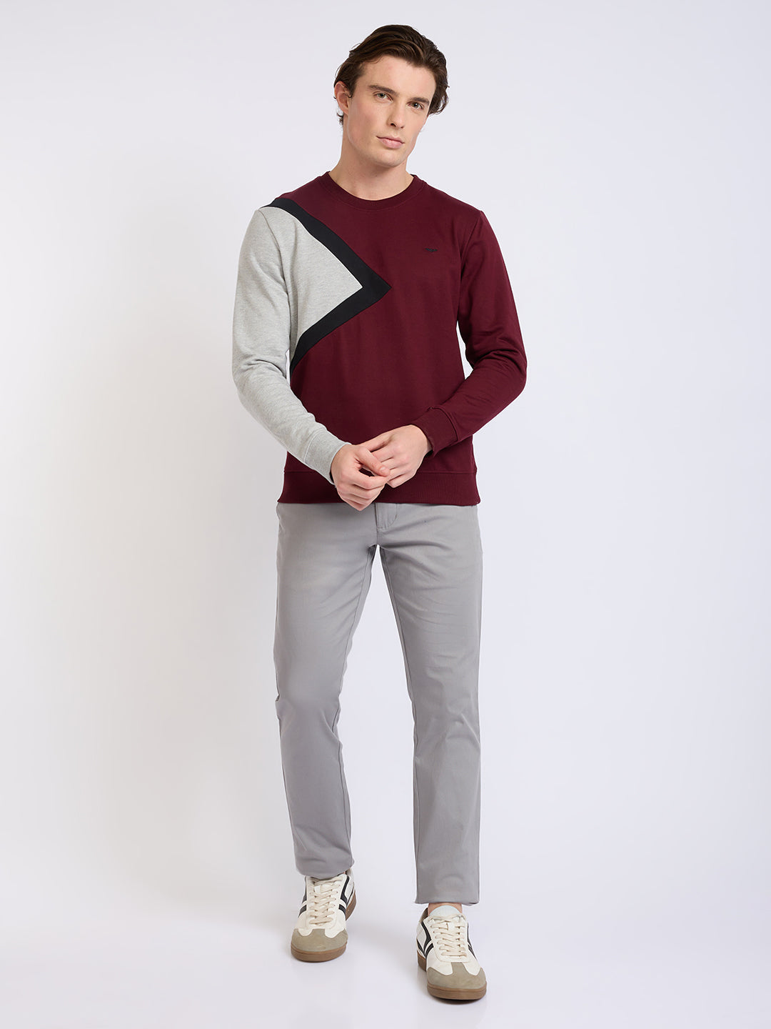 Park Avenue Men Red Cut & Sew Slim Fit Cotton Blend Crew Neck Collar Sweatshirt
