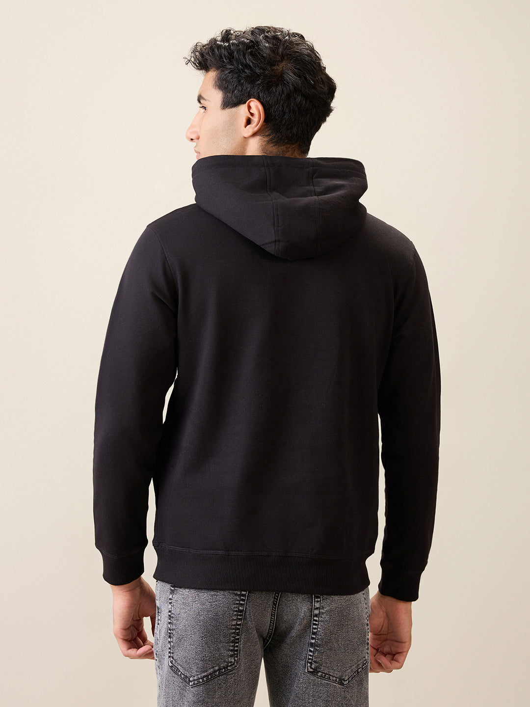 Park Avenue Men Black Cut & Sew Slim Fit Cotton Blend Sweatshirt