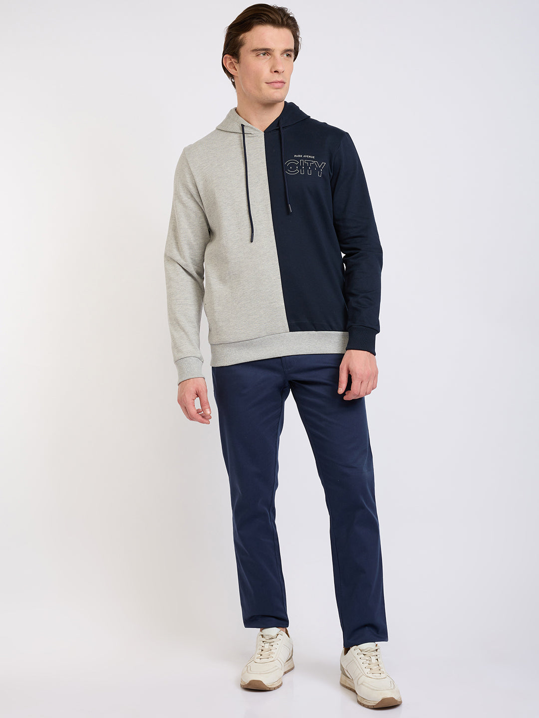 Park Avenue Men Grey Cut & Sew Slim Fit Cotton Blend Sweatshirt