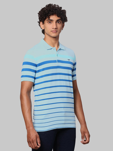 Park Avenue Men Blue Slim Fit Stripe T-Shirt