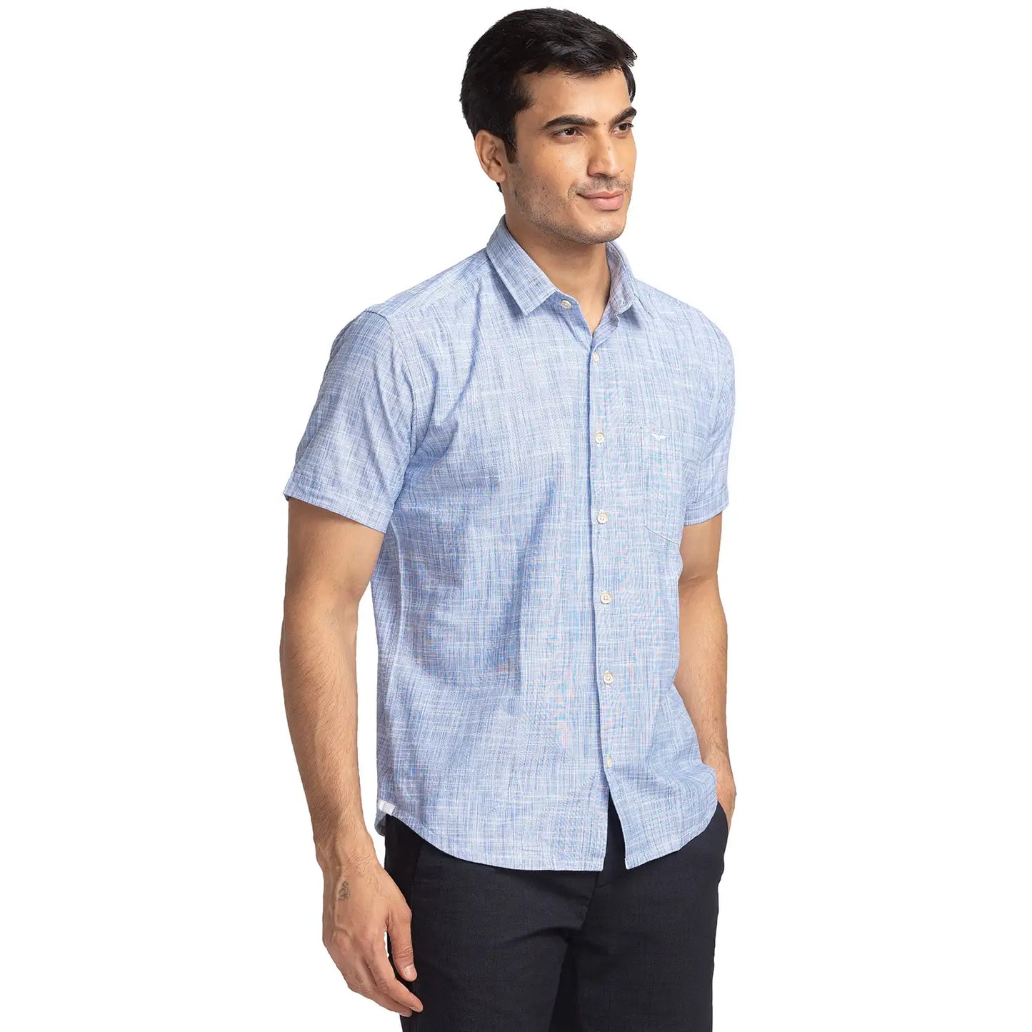 Men Blue Slim Fit Chambray Cotton Ainsley Collar Shirts