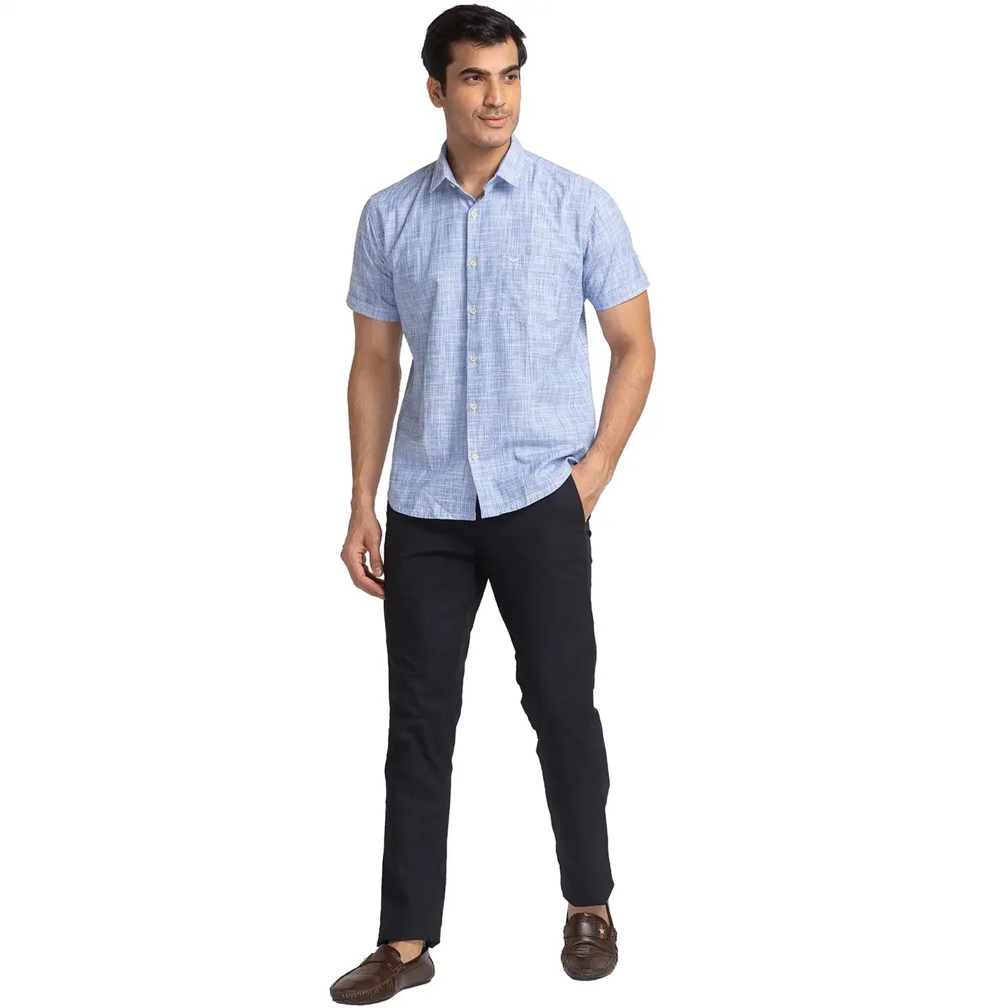 Men Blue Slim Fit Chambray Cotton Ainsley Collar Shirts