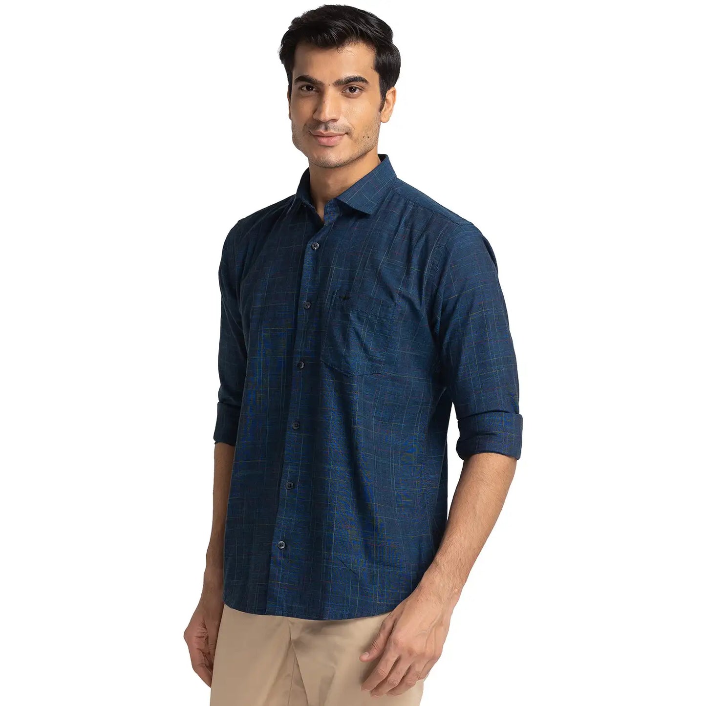 Men Blue Slim Fit Two Tone Cotton Cut Away Collar Shirts