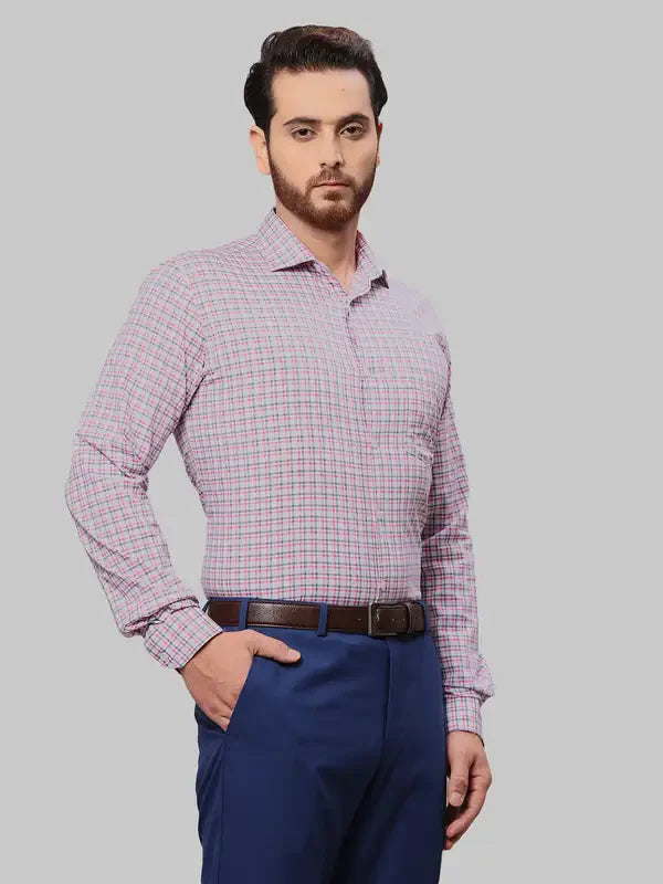 Men Red Slim Fit Checks Cotton Cut Away Collar Shirts