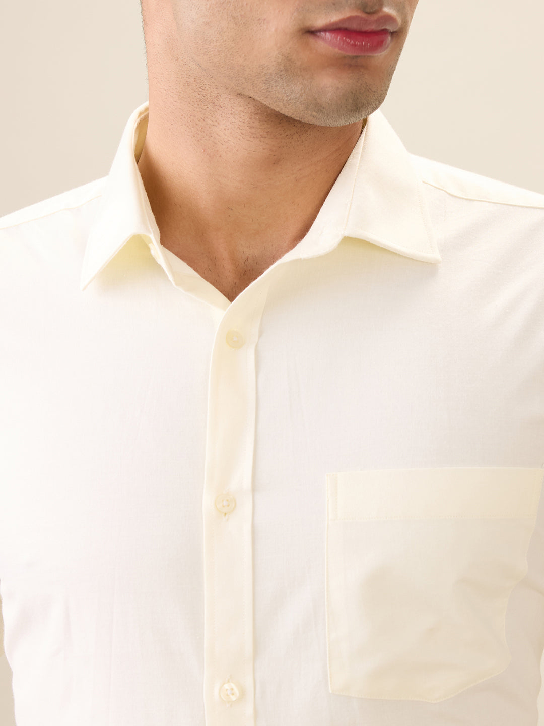 Park Avenue Men Yellow Structure Slim Fit Cotton Blend Full Sleeve Formal Shirt