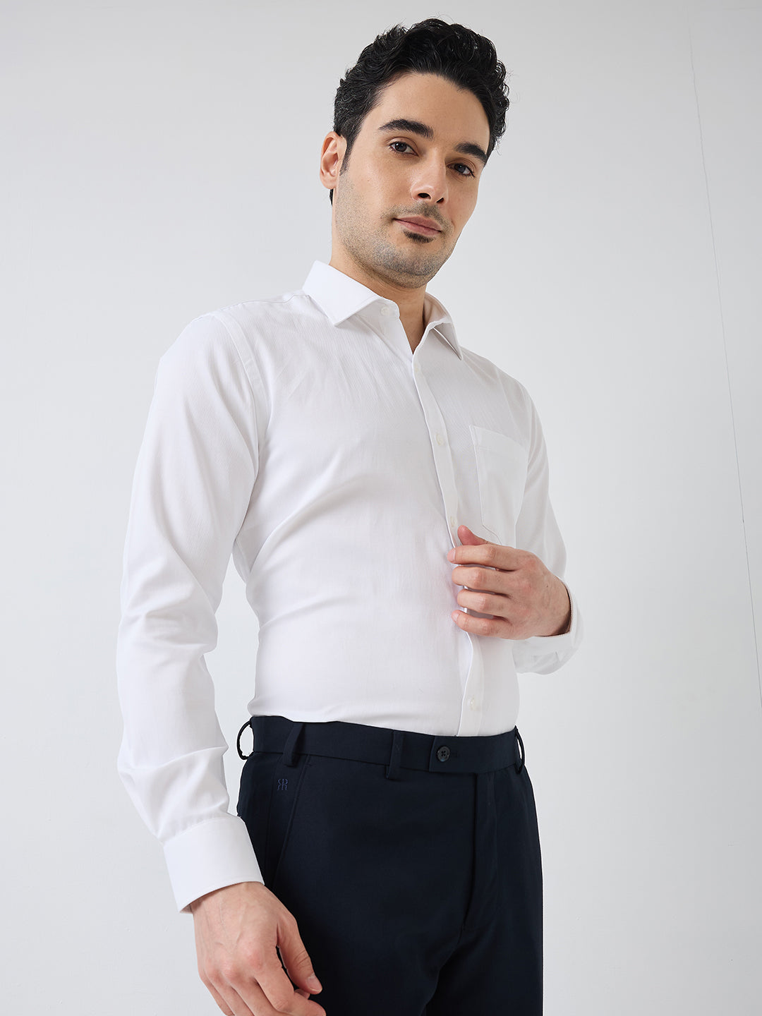 Park Avenue Men White Structure Slim Fit Polyester Blend Shirt