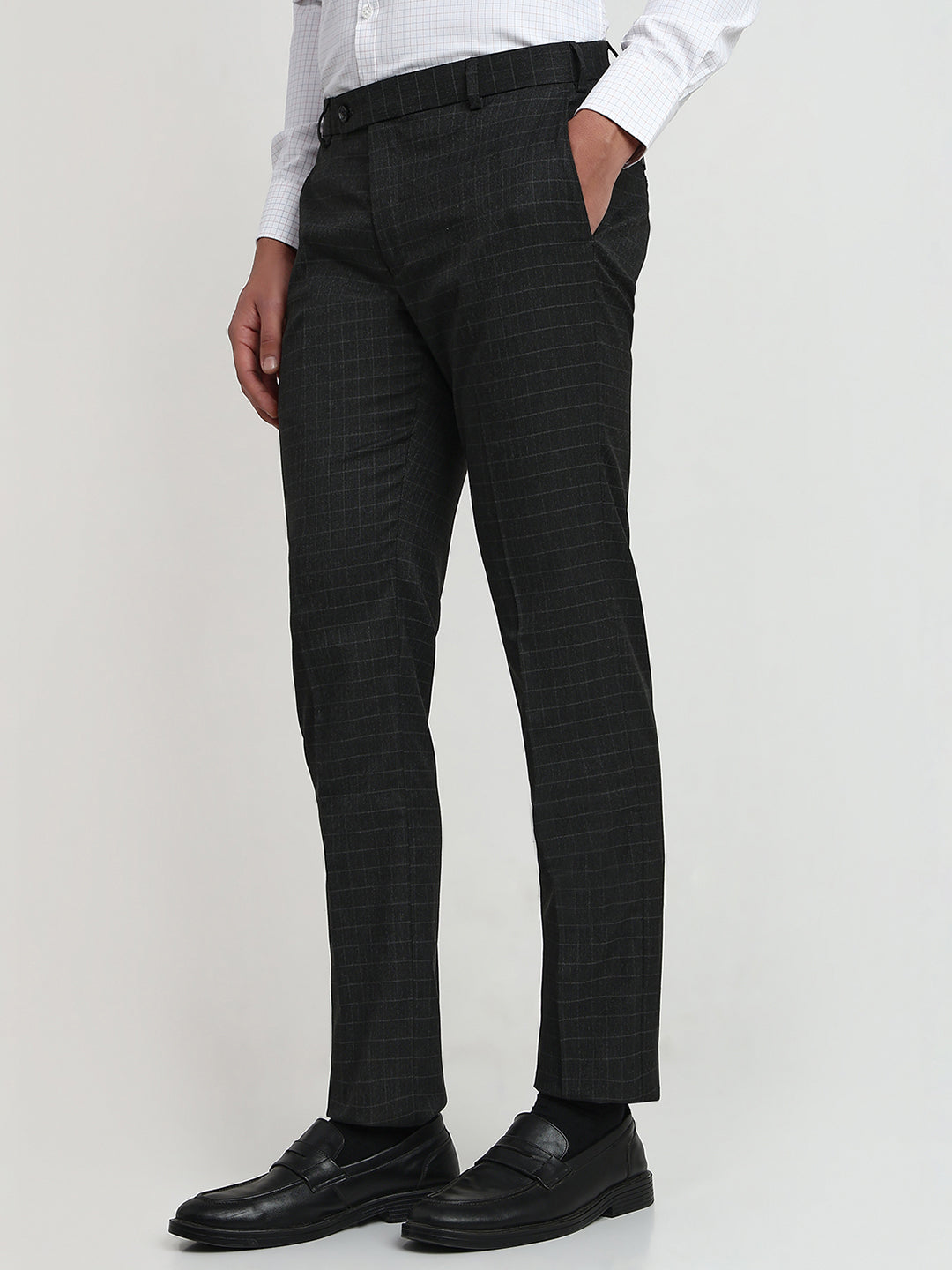 Park Avenue Men Grey Checks Slim Fit Polyester Blend Trouser