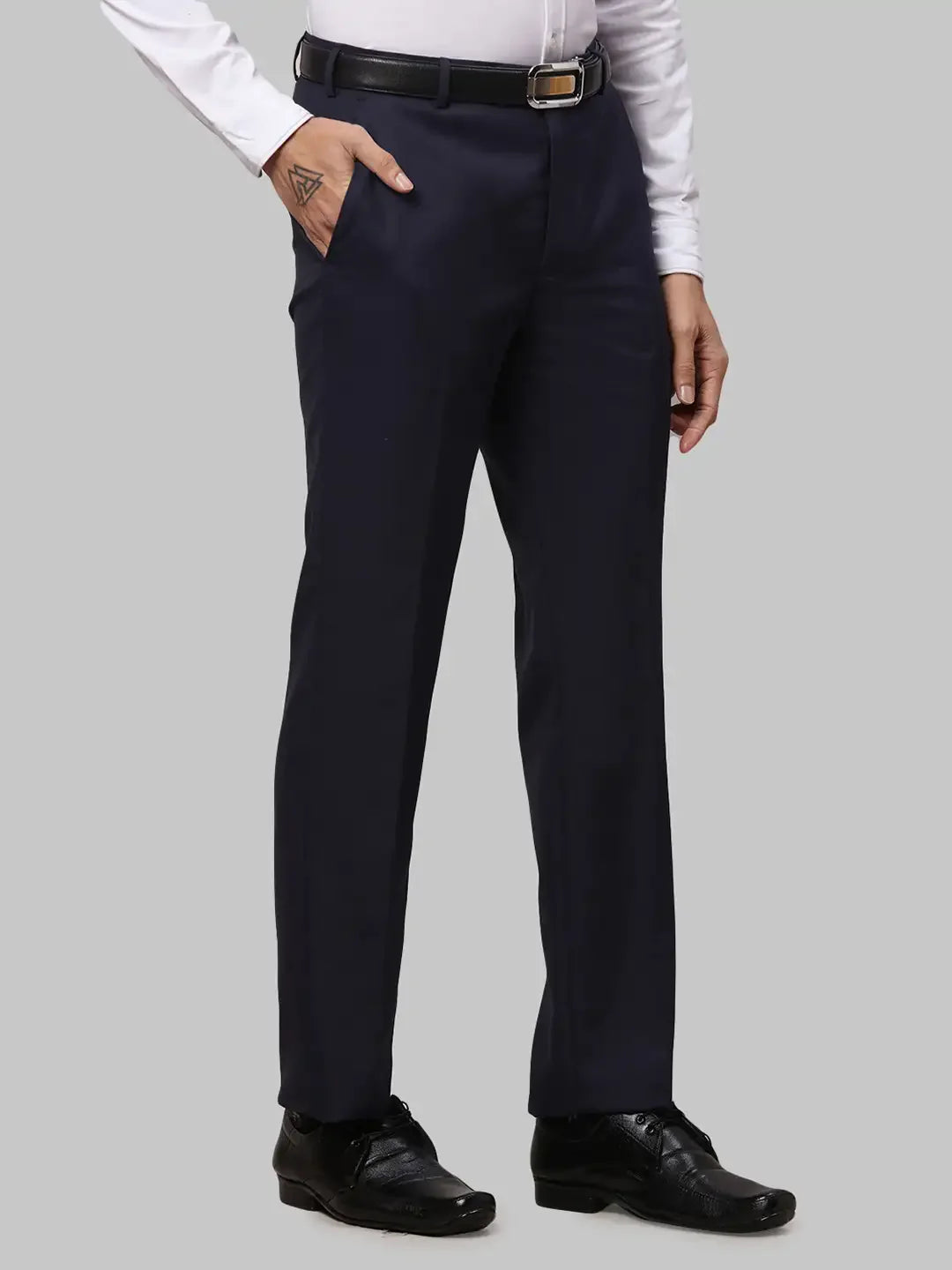 Men Blue Smart Fit Checks Polyester Blend Trouser
