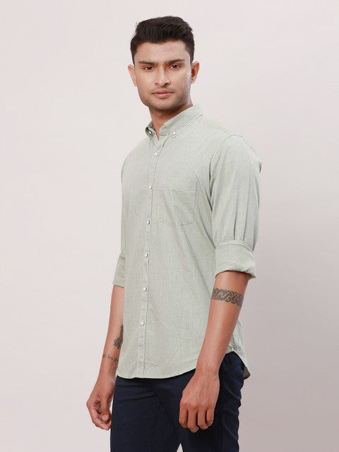 Raymond Men Green Solid Contemporary Fit Cotton Casual Shirts