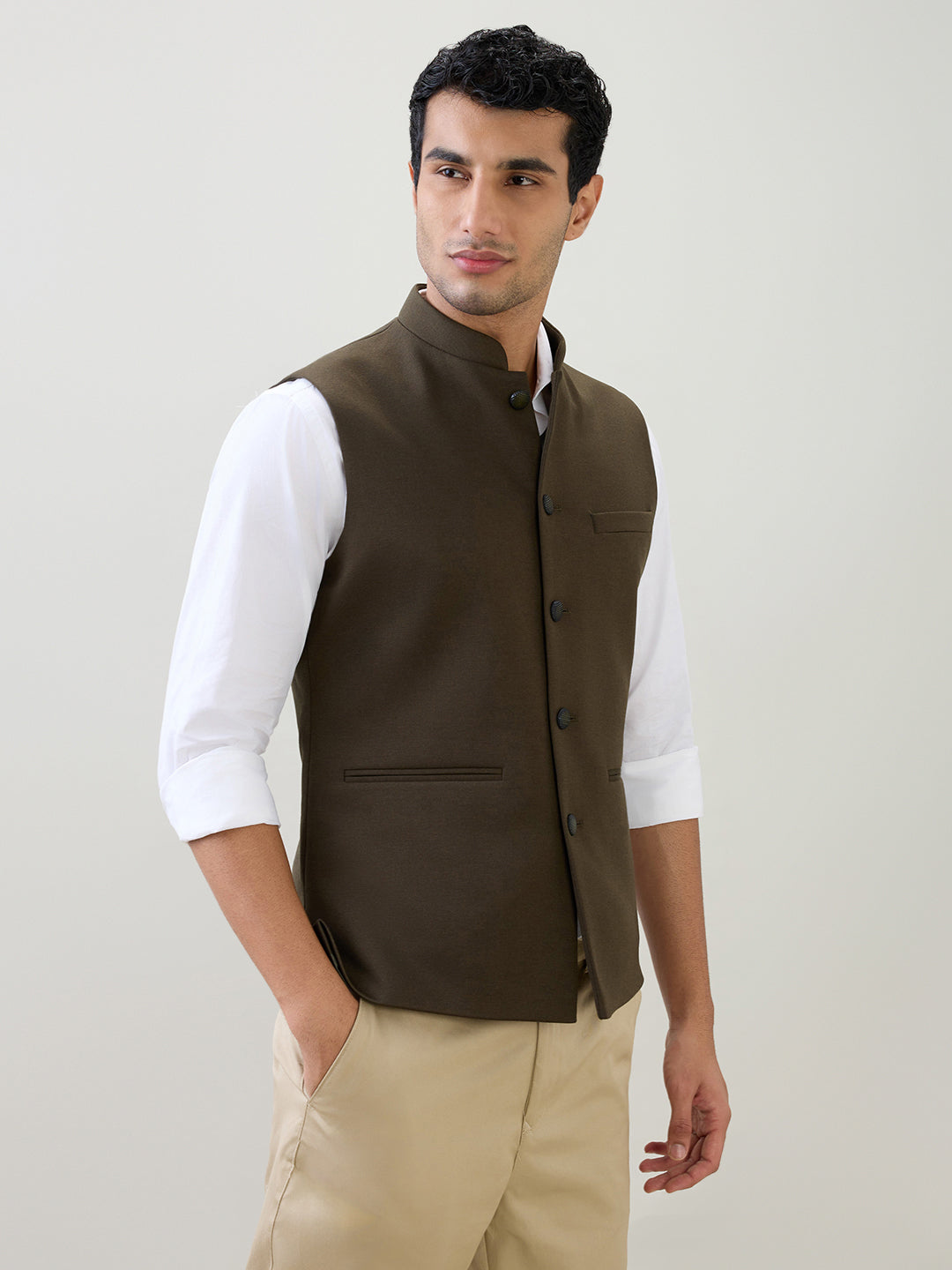Raymond Men Green Knitted Contemporary Fit Terylene Blend Sleeveless Waist Coat