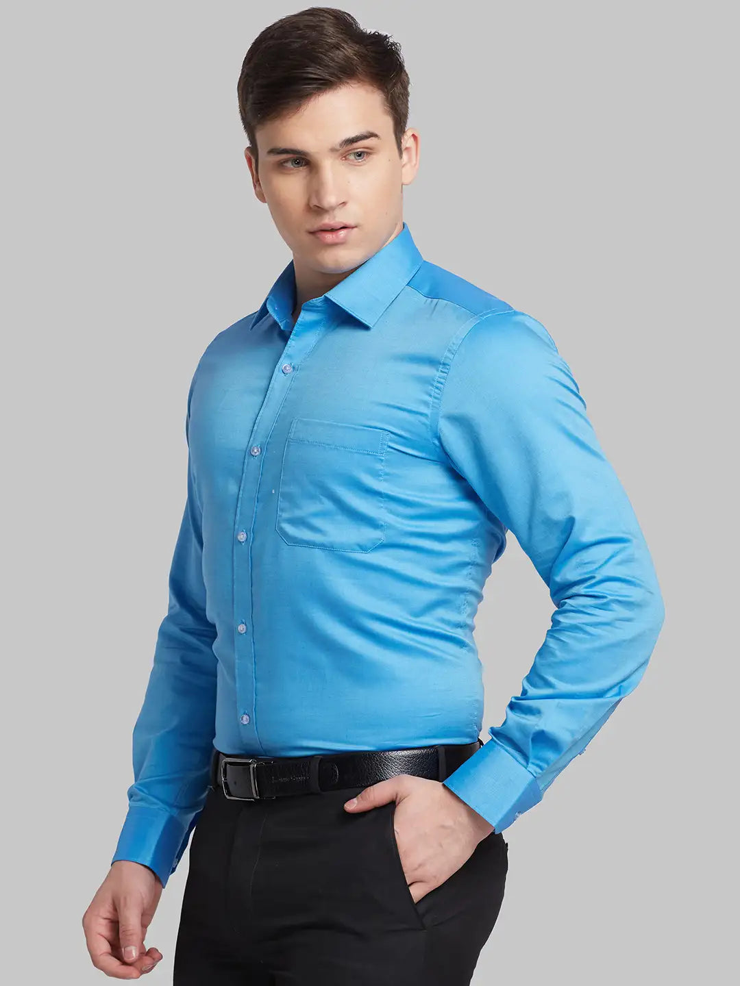 Men Blue Contemporary Fit Solid  Cotton Full Sleeve Regular Collar Shirts