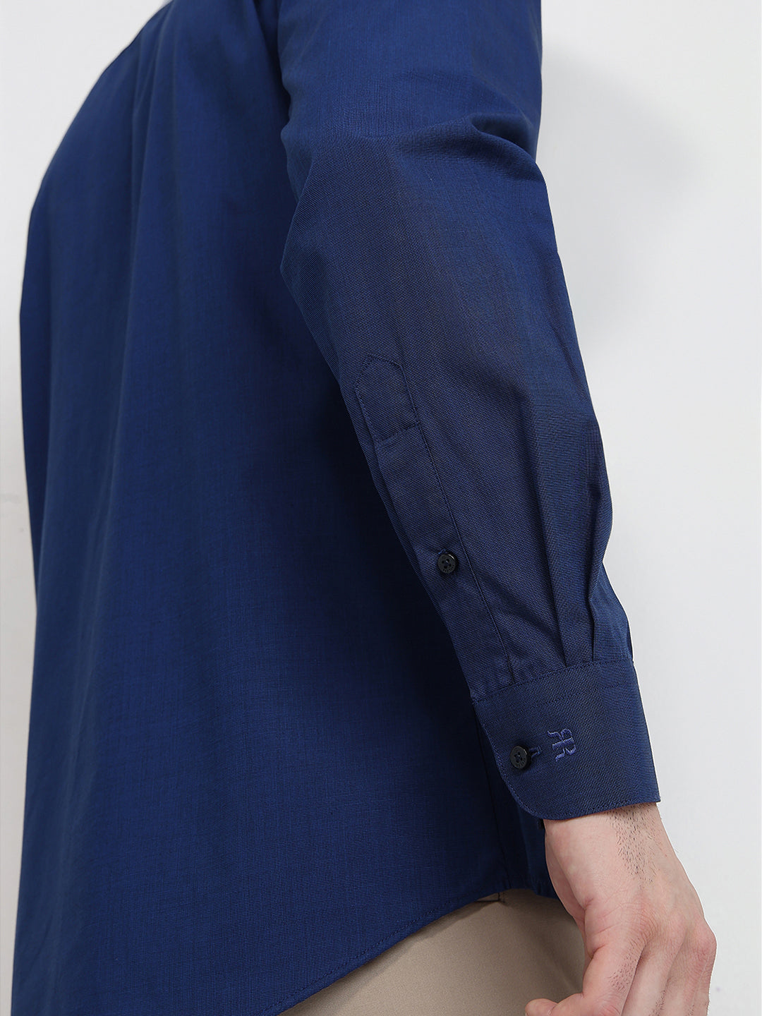 Raymond Men Blue Fil-A-Fil Slim Fit Cotton Full Sleeve Formal Shirt