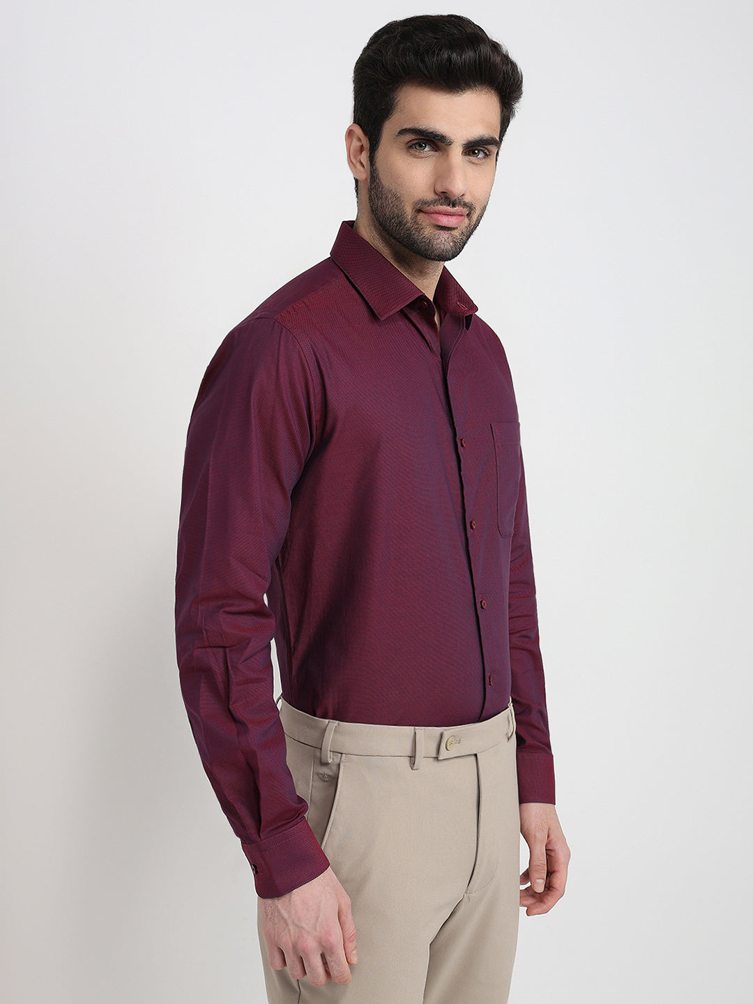 Raymond Men Maroon Solid Chambray Slim Fit Cotton Full Sleeve Formal Shirt