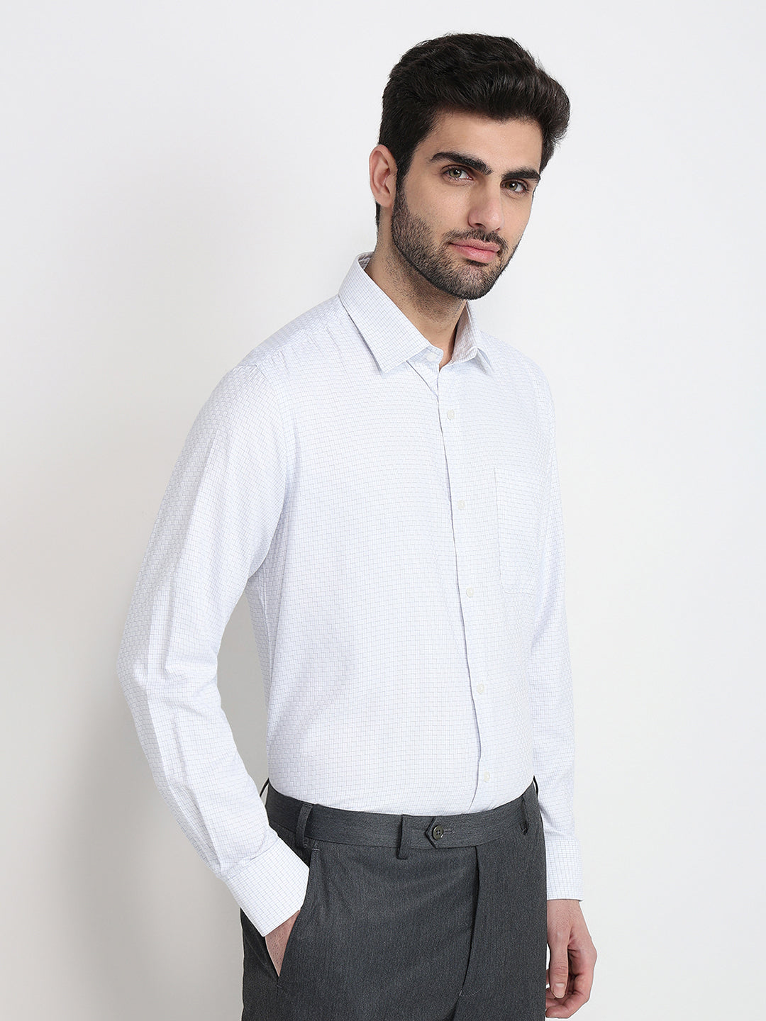 Raymond Men Blue Structure Contemporary Fit Bamboo Blend Full Sleeve Formal Shirt