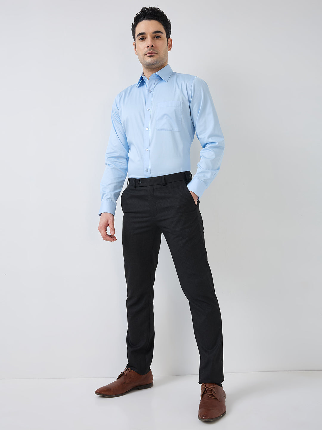 Raymond Men Blue Solid Slim Fit Cotton Formal Shirt