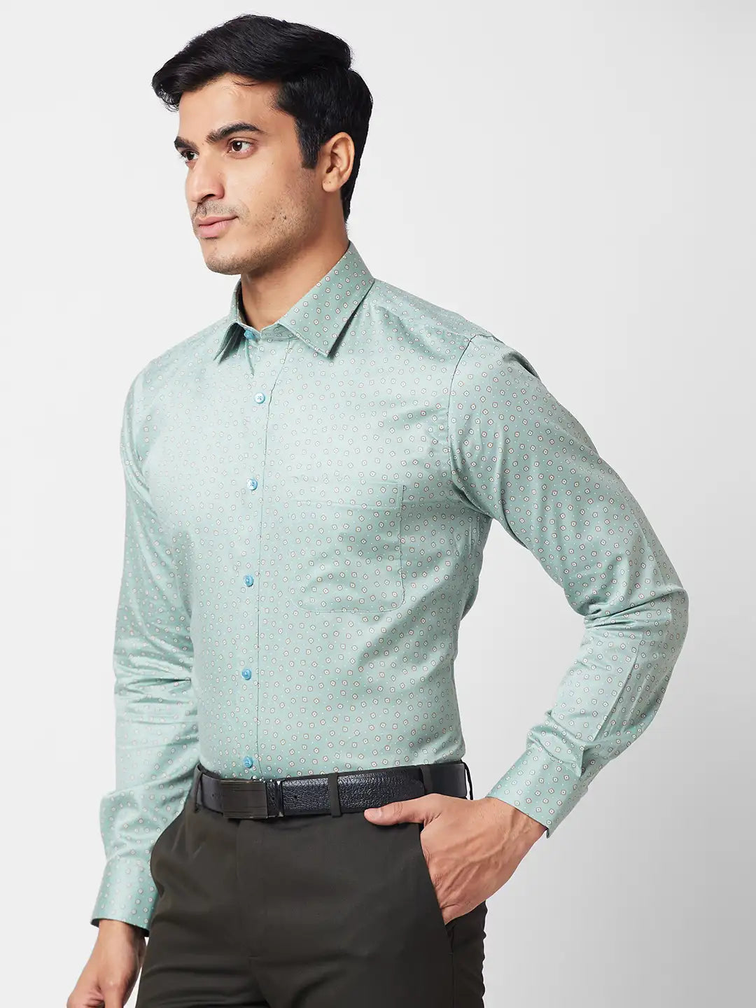 Raymond Men Green Structured Slim Fit Cotton Formal Shirt