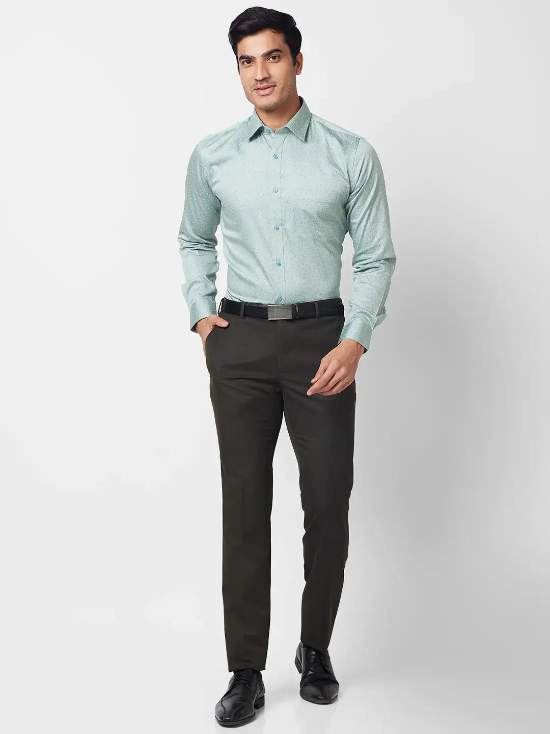 Raymond Men Green Structured Slim Fit Cotton Formal Shirt