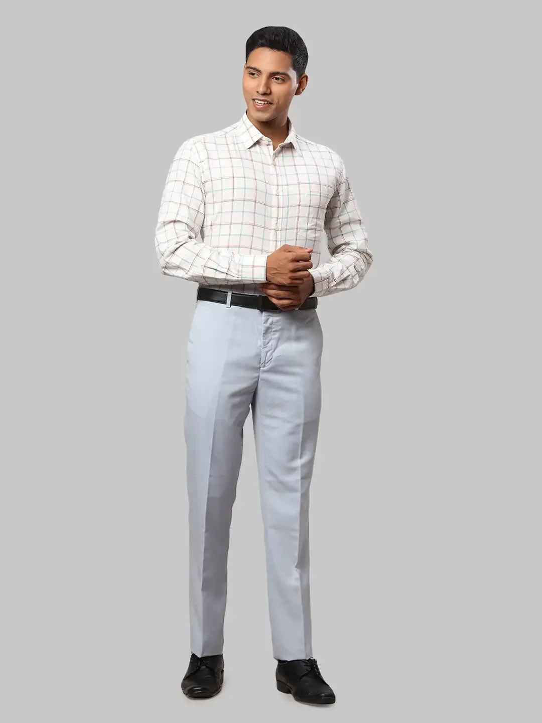 Men Blue Contemporary Fit Solid Polyester Blend Trouser