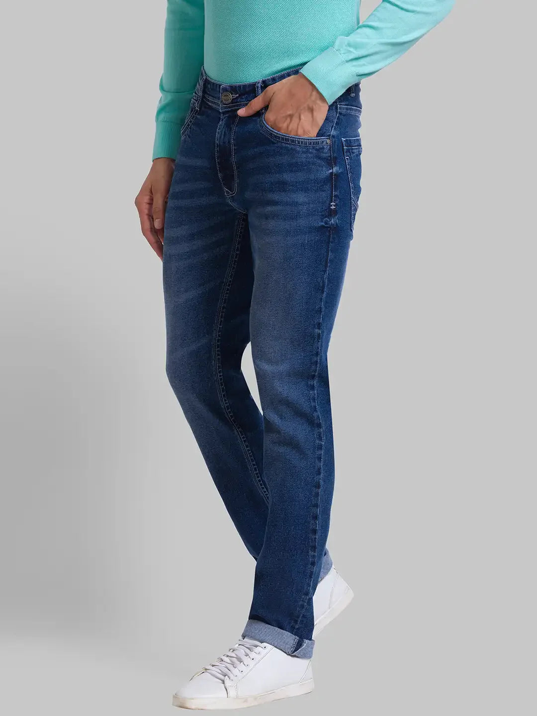 Men Blue Slim Tapered Fit Jacquard Cotton Blend Jeans