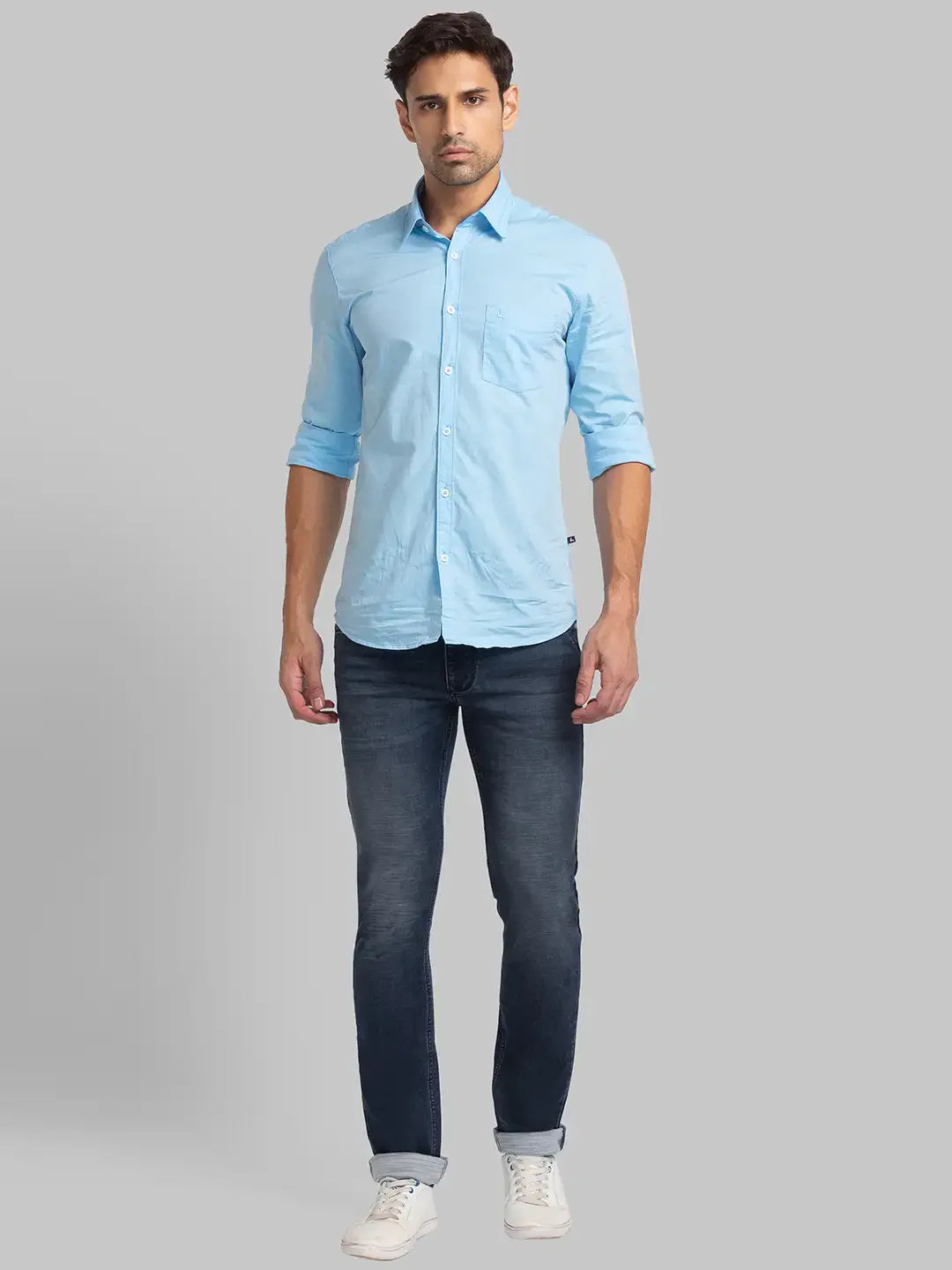 Men Blue Slim Tapered Fit Plain Cotton Blend Jeans