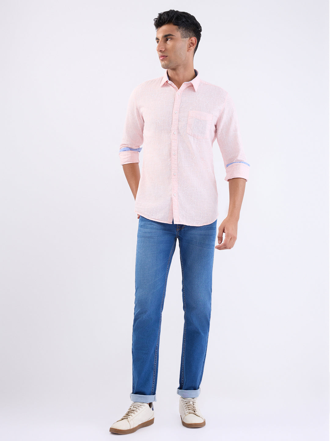 Parx Men Blue Twill Low Rise Tapered Fit Cotton Blend Jeans