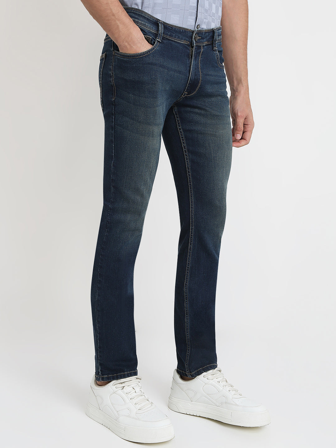 Parx Men Blue Twill Low Rise Tapered Fit Cotton Blend Jeans