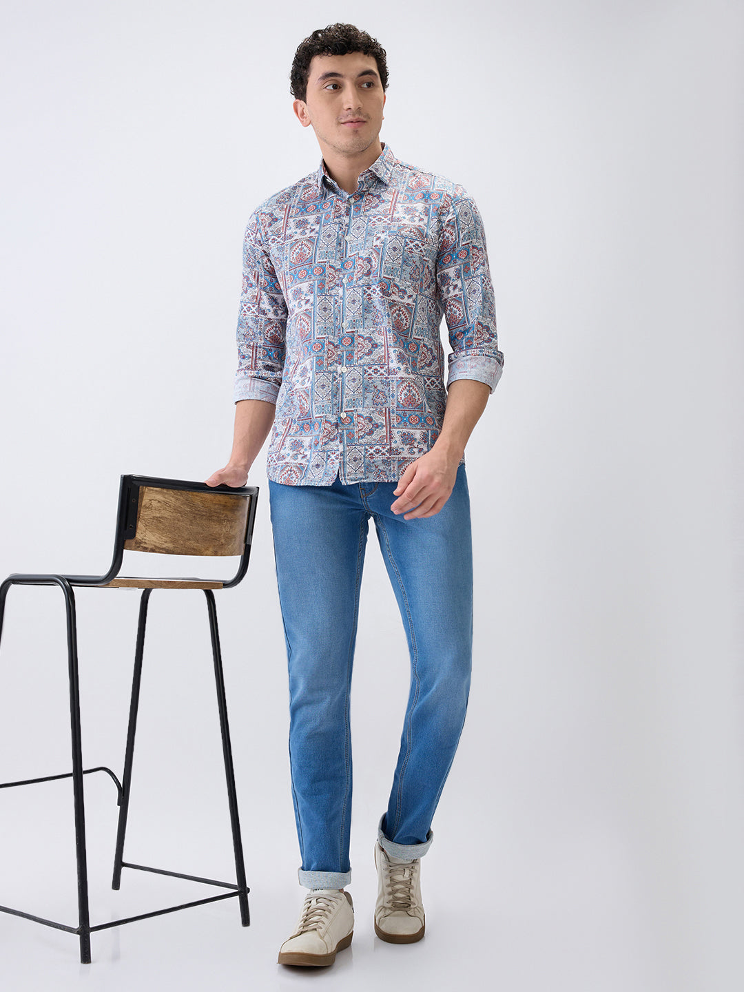 Parx Men Blue Knitted Low Rise Tapered Fit Cotton Blend Jeans