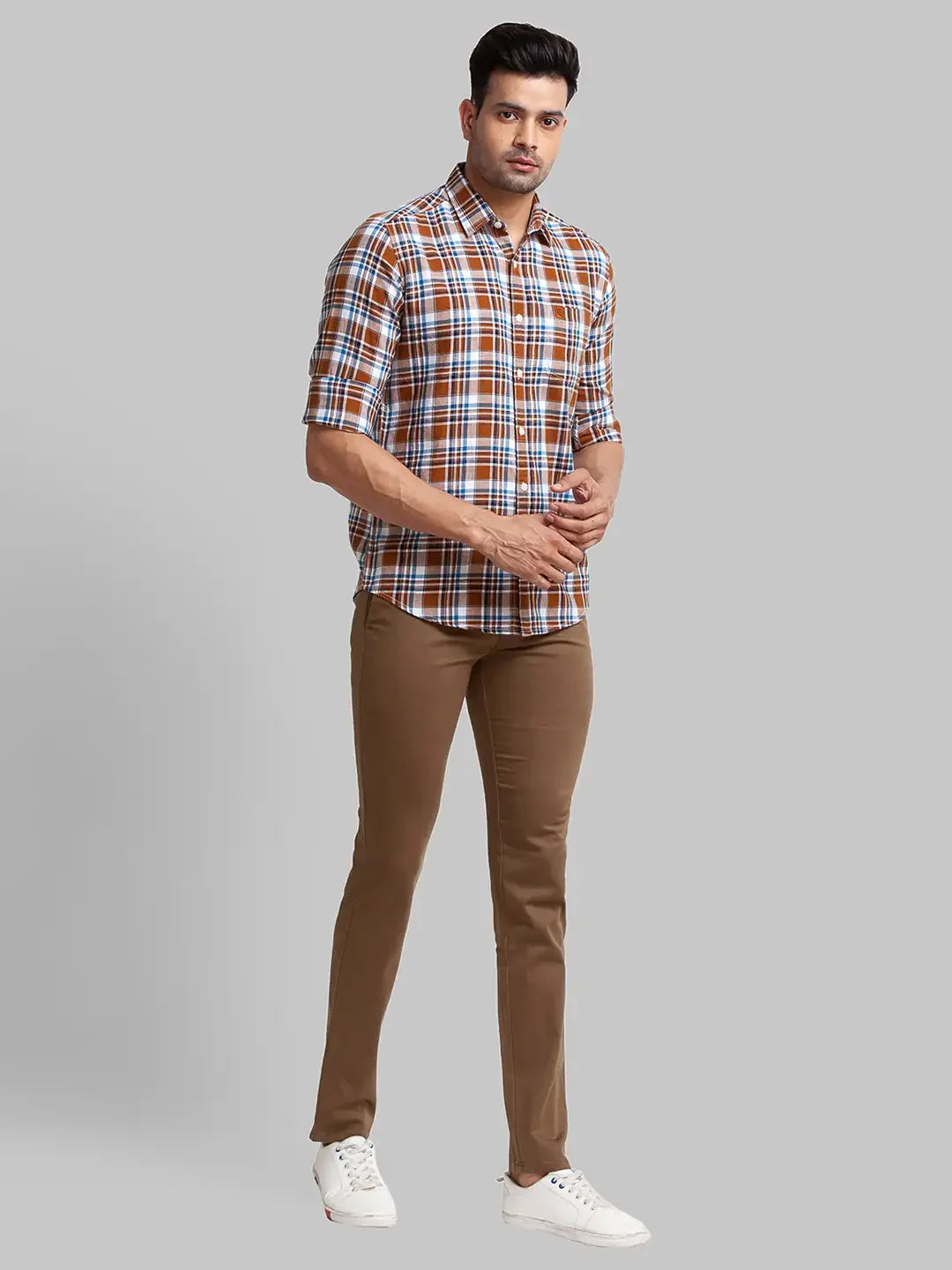 Men Brown Slim Fit Checks Cotton Full Sleeve Shirts