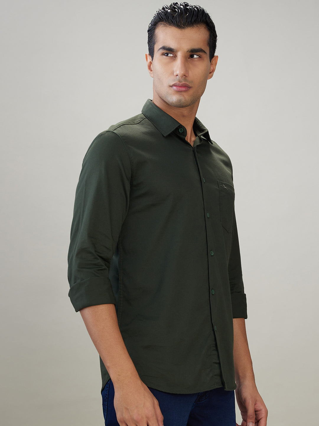 Parx Men Green Solid Slim Fit Cotton Blend Full Sleeve Casual Shirt