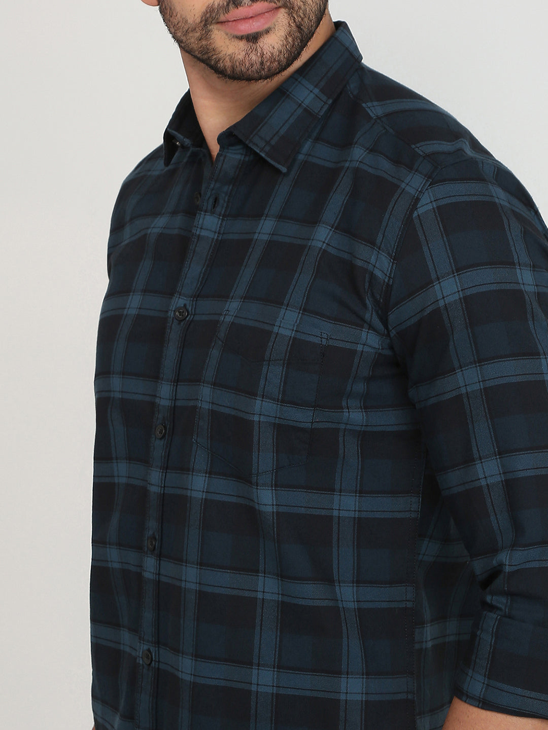 Parx Men Blue Checks Slim Fit Cotton Casual Shirt