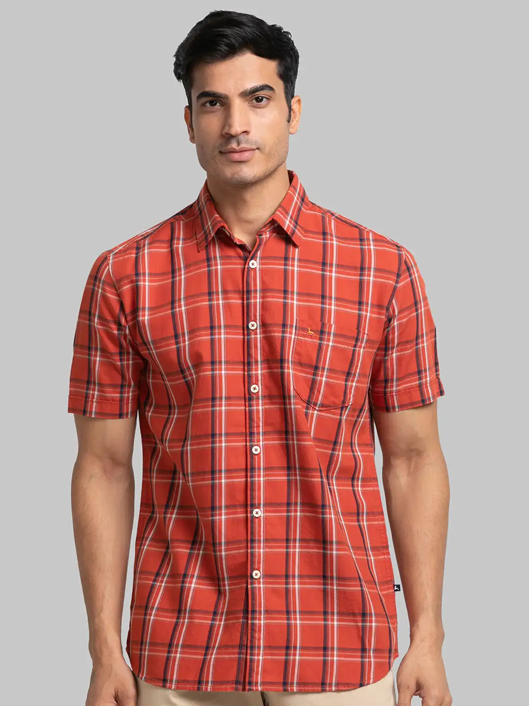 Men Brown Slim Fit Checks Cotton Half Sleeve Shirts