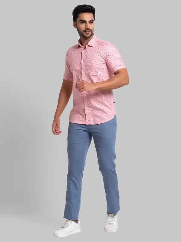 Men Blue Lrt Fit Solid Cotton Blend Trouser