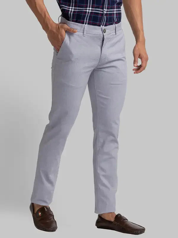 Men Grey Low Rise Tapered Fit Yarn Dyed Cotton Blend Trouser