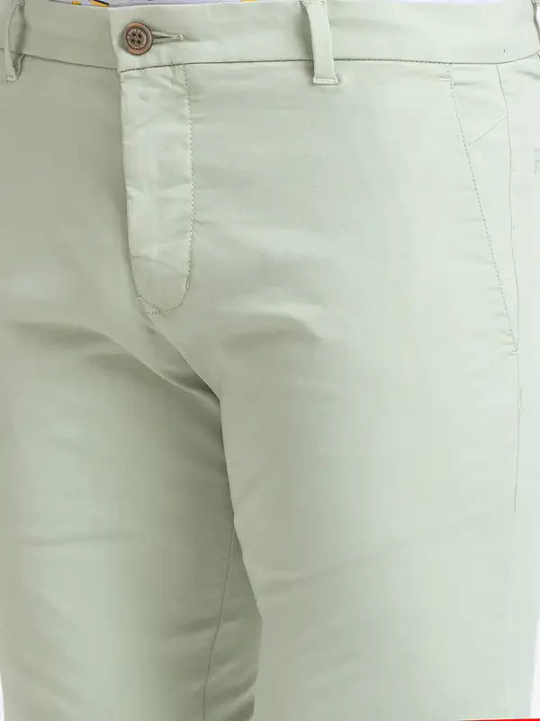 Men Green Lrt Fit Solid Cotton Blend Trouser