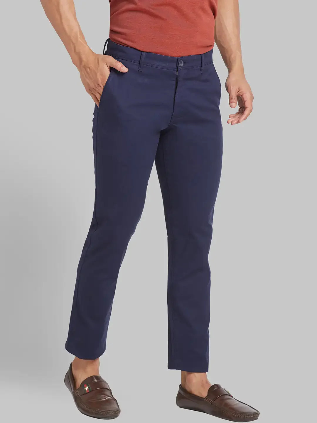 Parx Men Blue Low Rise Tapered Fit Solid Cotton Blend Trouser