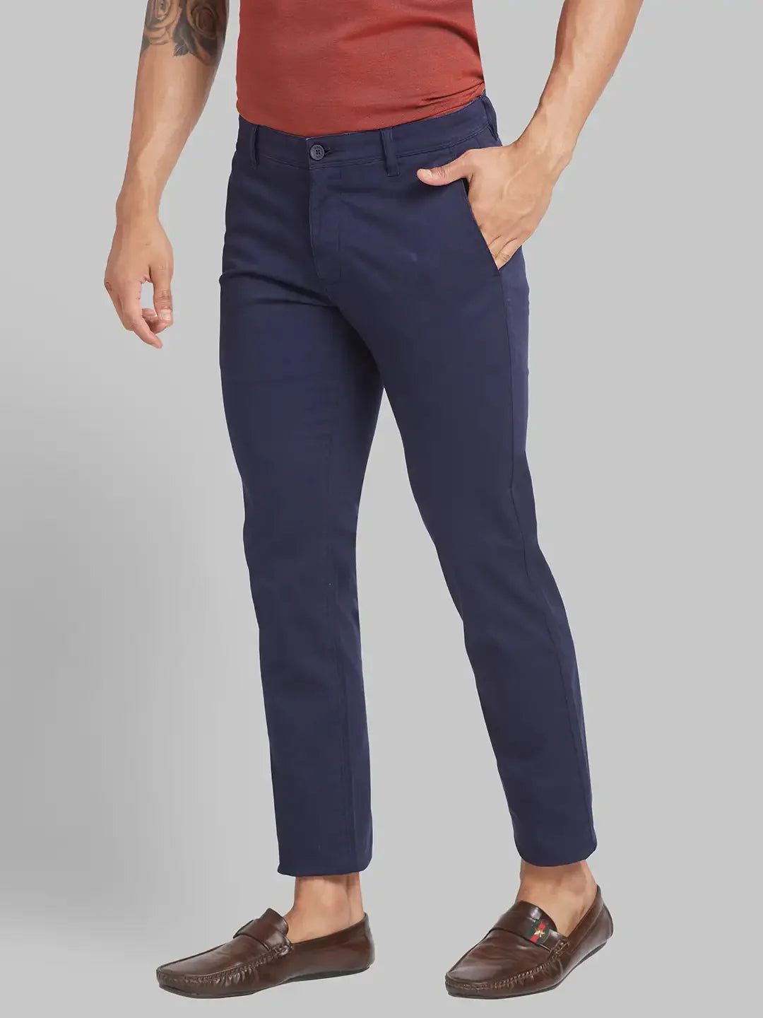 Parx Men Blue Low Rise Tapered Fit Solid Cotton Blend Trouser