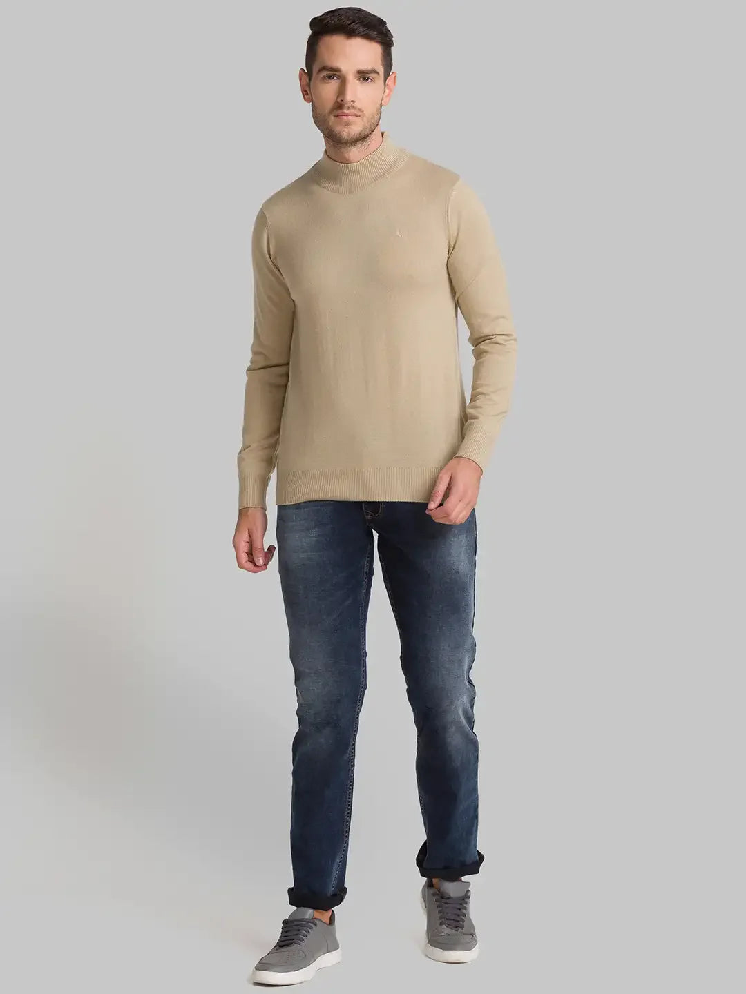 Men Blue Slim Tapered Fit Plain Cotton Blend Jeans