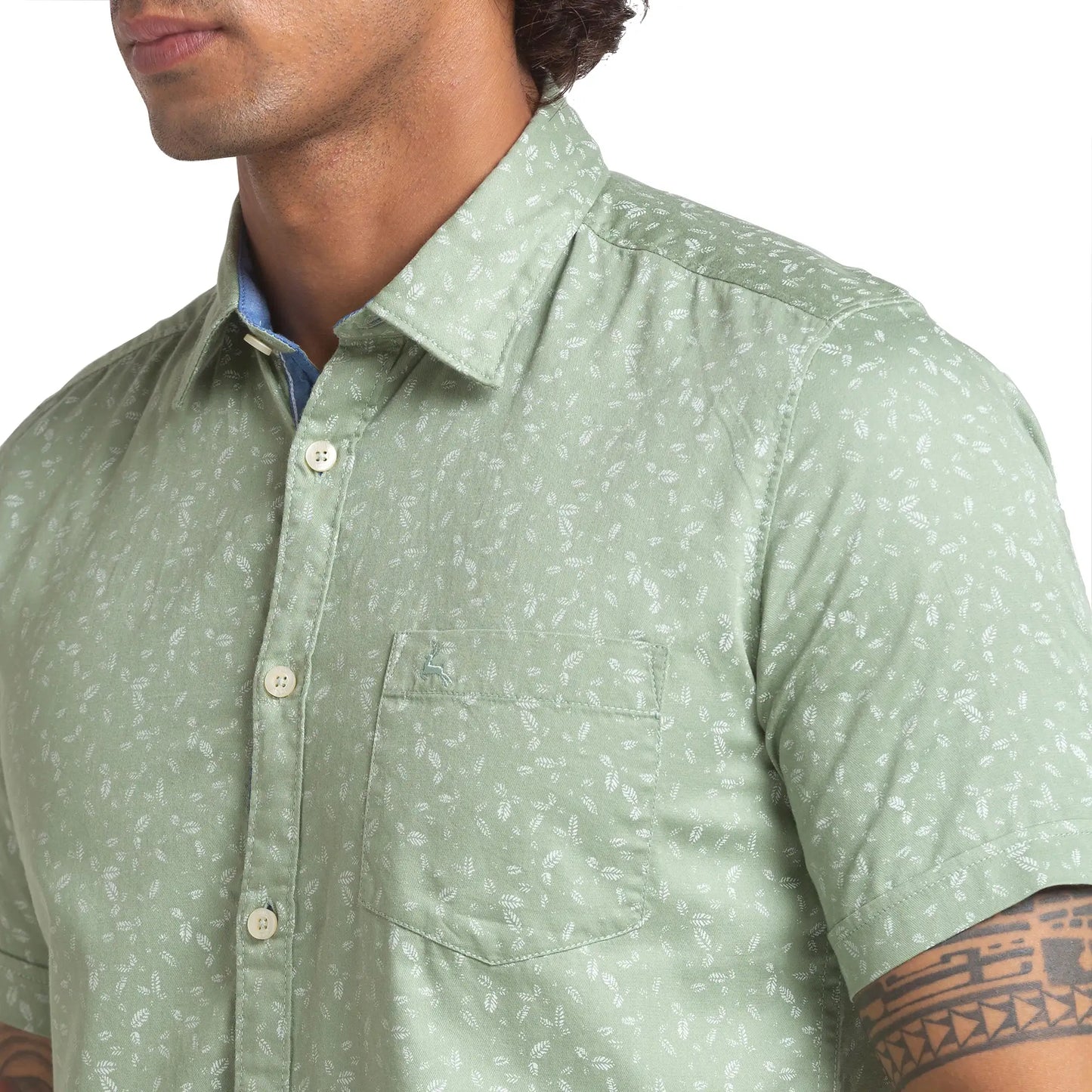 Men Green Slim Fit Print Cotton Half Sleeve Shirts