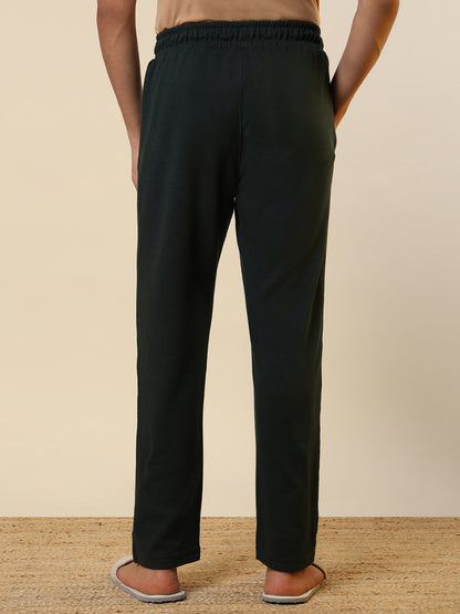 Sleepz Men Green Solid Regular Fit Cotton Blend Trackpant      