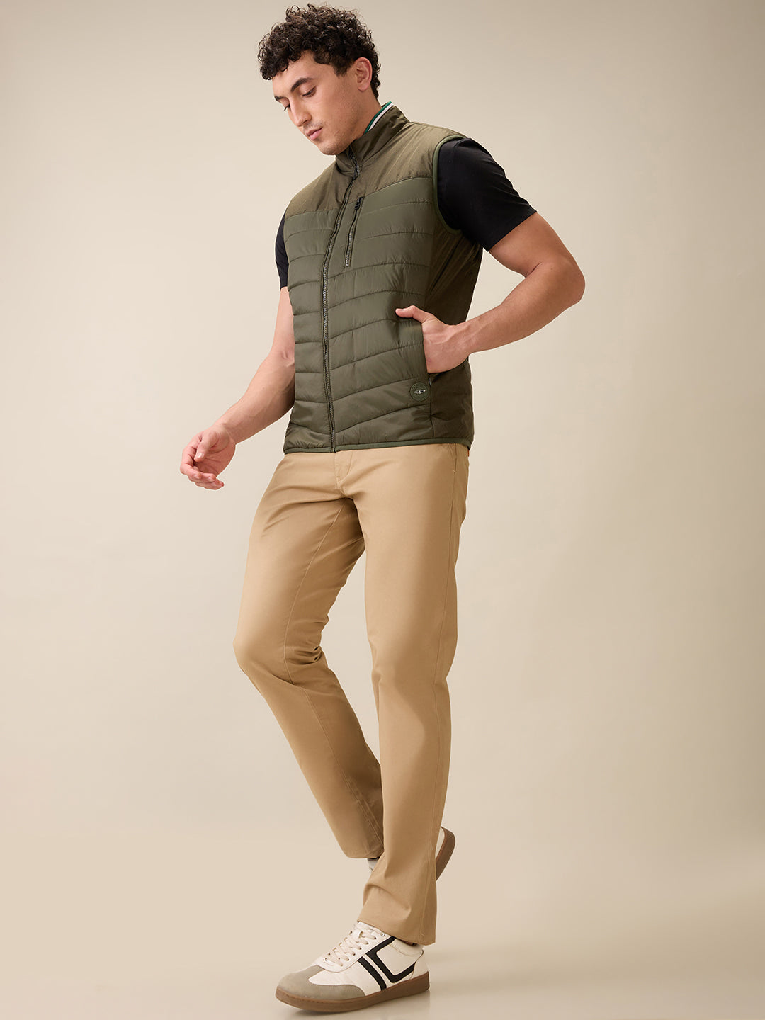 Colorplus Men Green Solid Regular Fit Polyester Sleeveless Jacket